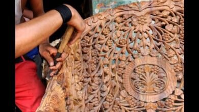 उत्तर प्रदेश, नोएडा: रूस और अफ्रीकी देशों से वुड कार्विंग के कारोबारियों को मिल रहे अच्छे आर्डर