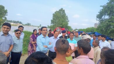 नोएडा में बाढ़ राहत