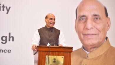 नई दिल्ली: रक्षा मंत्री ने मोरक्को में प्रवासी भारतीयों से किया संवाद 