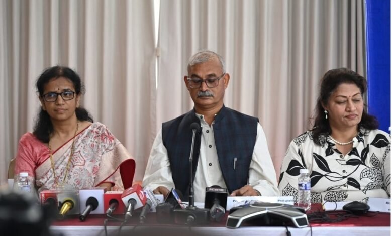 नई दिल्ली: आयुर्वेद व आधुनिक चिकित्सा के बीच सेतु को मजबूत करेंगी नई स्वास्थ्य सुविधाएं 
