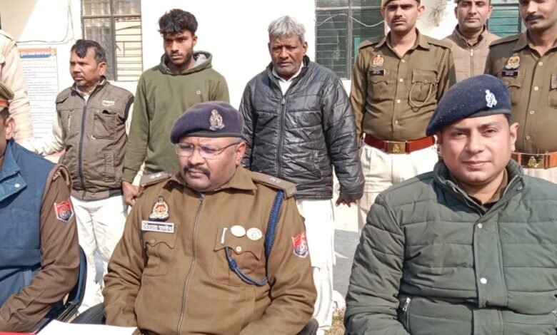 उत्तर प्रदेश, नोएडा: कंपनियों में चुराने वाले गिरोह का पर्दाफाश
