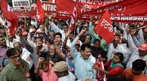 नई दिल्ली: मजदूर -कर्मचारी विरोधी नीतियों के खिलाफ प्रदर्शन