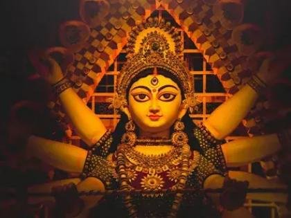 उत्तर प्रदेश, नोएडा: मंदिर से लेकर घरों में विराजमान होगी मां दुर्गा की प्रतिमा