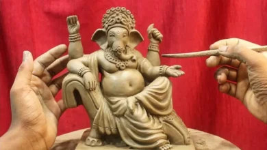 उत्तर प्रदेश, नोएडा: इको-फ्रैंडली गणेश मूर्तियों और जगमगाते झालरों से जगमगाए बाजार