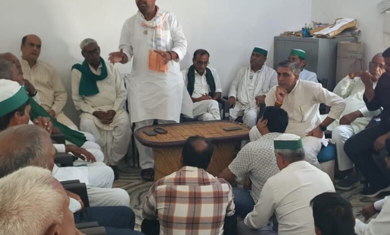उत्तर प्रदेश, नोएडा: भारतीय किसान यूनियन की होगी महापंचायत, ट्रैक्टरों के साथ सूरजपुर स्थित जिला मुख्यालय का करेंगे घेराव