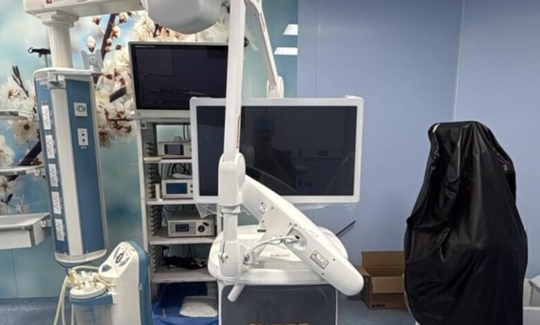 नई दिल्ली: स्वदेशी रोबोट से घुटने की सफल सर्जरी करने वाला पहला अस्पताल बना आरएमएल 