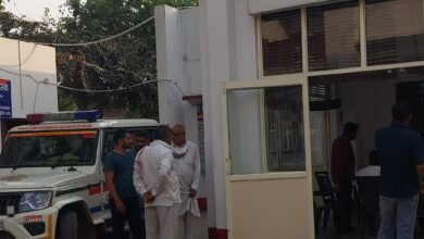 उत्तर प्रदेश, नोएडा: ग्रेटर नोएडा में मामूली विवाद खूनी संघर्ष में बदला, 4 गंभीर घायल, 35 पर केस दर्ज