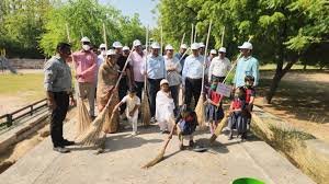नई दिल्ली: गांधी जयंती से केंद्रीय अस्पतालों में शुरू हुआ स्वच्छता अभियान