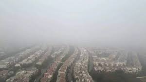 उत्तर प्रदेश, नोएडा: नोएडा में 2 साल में नहीं घटा प्रदूषण का एक भी हाटस्पाॅट, सांस लेना हुआ मुश्किल