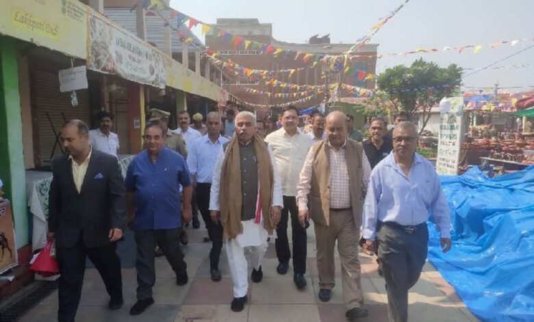 उत्तर प्रदेश, नोएडा: नोएडा पहुंचे MSME मंत्री राकेश सचान