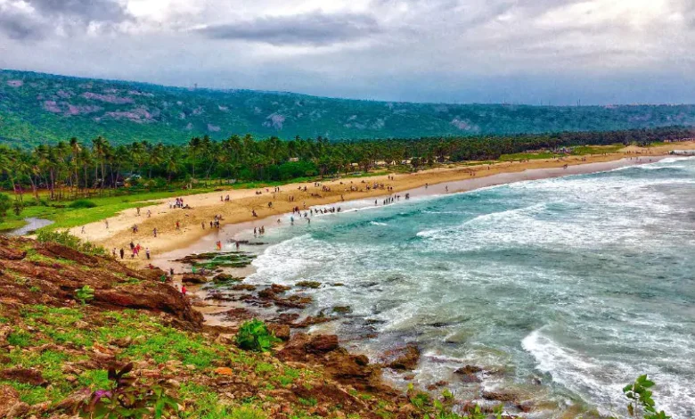 -देश की इलेक्ट्रिक -डीजल पनडुब्बी, आईएनएस विक्रांत और जलाश्व सहित अनेक युद्धपोत लेंगे भाग