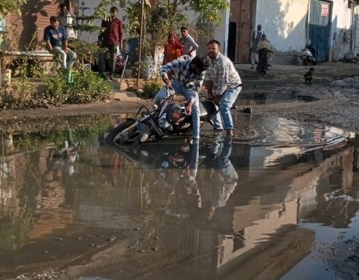 Agra road condition news, Shahdara Ward 55 updates