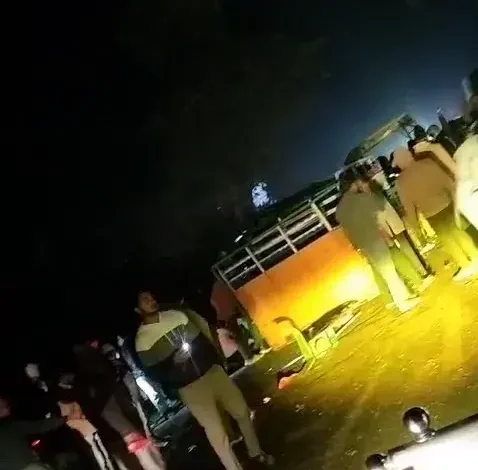 Bhopal road accident, family killed Bhopal, tractor trolley collision