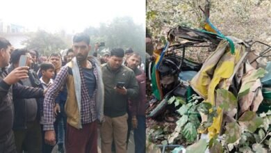 Agra road accident today, Four Dhams pilgrims accident