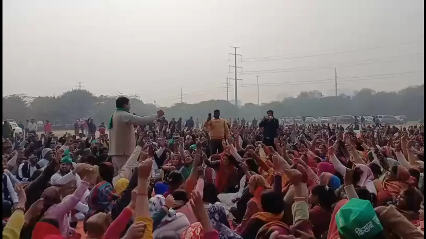 Noida mahapanchayat: नोएडा में भारतीय किसान परिषद की महापंचायत, कमेरा वर्ग को बिजली सुविधा दिलाने के लिए बड़ा आंदोलन तय Noida Mahapanchayat Kisan Parishad