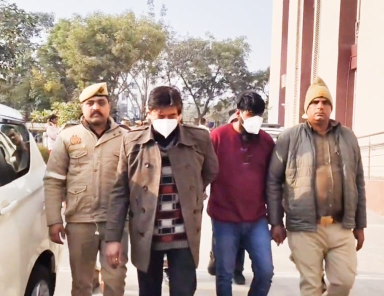 Noida finance fraud, Noida police news, luxury vehicle seized, Amit Gupta arrest,