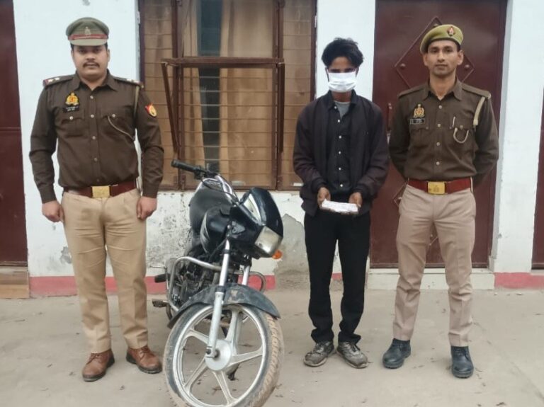 Greater Noida: ग्रेटर नोएडा में बाइक चोरी गिरोह का खुलासा, मैकेनिक गिरफ्तार, नाबालिग साथी हिरासत में