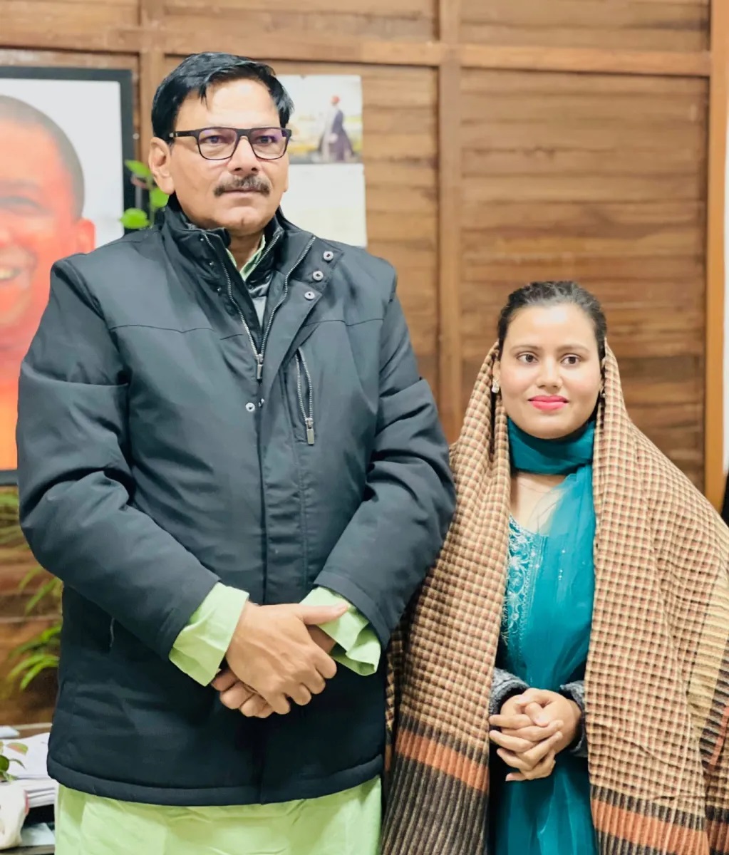 Kajal Chaudhary success story: नंगला भटोना की काजल चौधरी बनीं राजभाषा अधिकारी, ऑल इंडिया 66वीं रैंक हासिल कर बढ़ाया जिले का मान Kajal Chaudhary success story: नंगला भटोना की काजल चौधरी बनीं राजभाषा अधिकारी, ऑल इंडिया 66वीं रैंक हासिल कर बढ़ाया जिले का मान