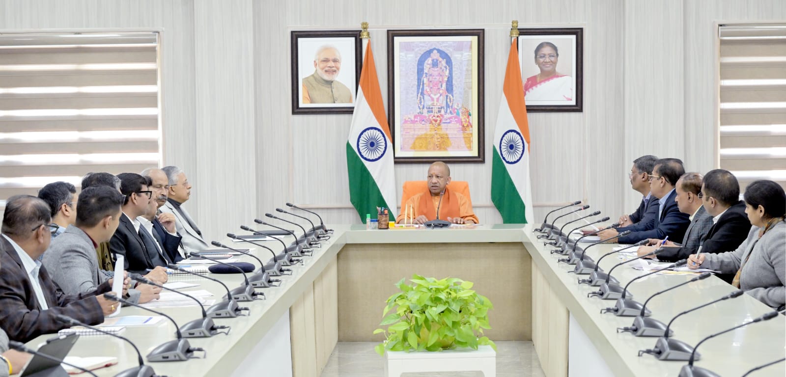 उत्तर प्रदेश : जनभागीदारी से और भव्य होगा यूपी दिवस- 2026 : मुख्यमंत्री उत्तर प्रदेश : जनभागीदारी से और भव्य होगा यूपी दिवस- 2026 : मुख्यमंत्री