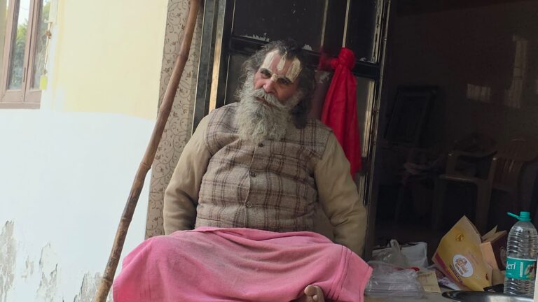 उत्तर प्रदेश : गोवर्धन के हनुमानबाग आश्रम में तीन दिवसीय महाकुंभ आज से, उमड़ेगा आस्था का सैलाब