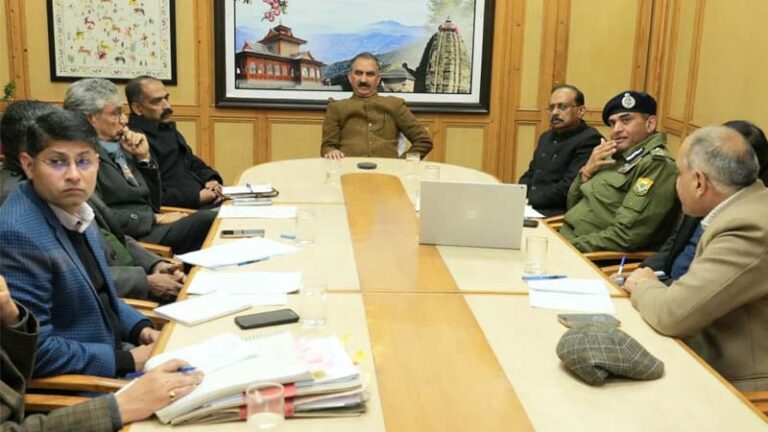 Himachal Pradesh: हिमाचल: चिट्टा गतिविधियों में शामिल 11 पुलिस कर्मी नौकरी से बर्खास्त, सरकार ने कड़ा संदेश दिया