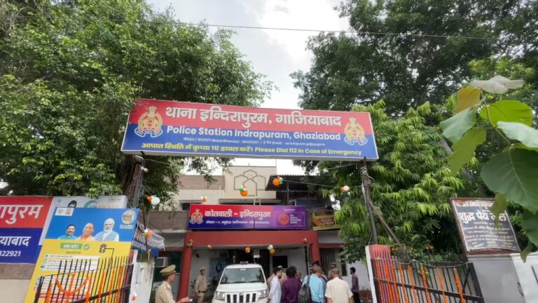 उत्तर प्रदेश : किराए पर ली गई कार हड़पने का आरोप, थाने में मुकदमा दर्ज