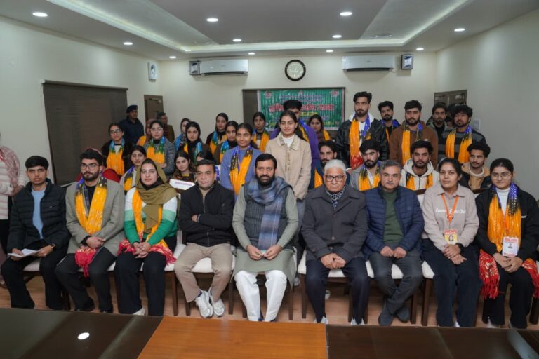 Haryana Darshan Yatra: हरियाणा दर्शन यात्रा ने एक भारत श्रेष्ठ भारत की भावना को और सशक्त किया-मुख्यमंत्री नायब सिंह सैनी