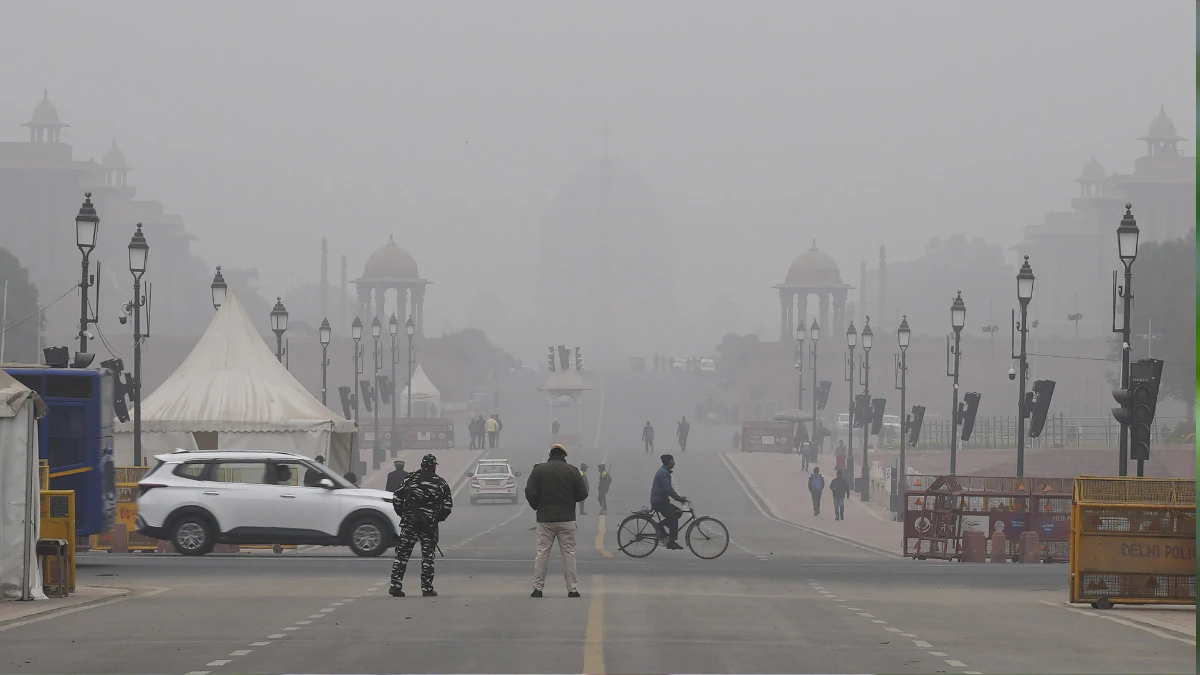 Delhi cold wave: दिल्ली में कड़ाके की ठंड का कहर, आज सीजन का सबसे ठंडा दिन दर्ज Delhi cold wave: दिल्ली में कड़ाके की ठंड का कहर, आज सीजन का सबसे ठंडा दिन दर्ज