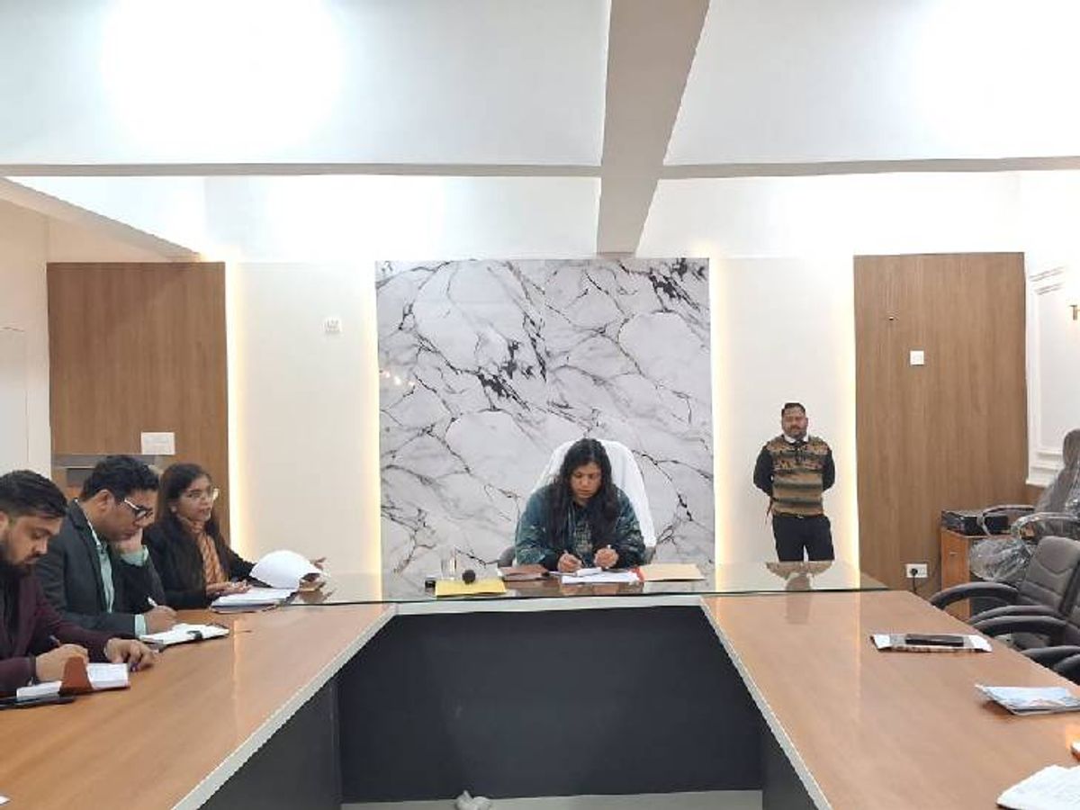 Noida: नोएडा में 23 जनवरी को होगा ब्लैकआउट मॉक ड्रिल, सायरन बजते ही दिखेगा आपदा से निपटने का अभ्यास Noida: नोएडा में 23 जनवरी को होगा ब्लैकआउट मॉक ड्रिल, सायरन बजते ही दिखेगा आपदा से निपटने का अभ्यास