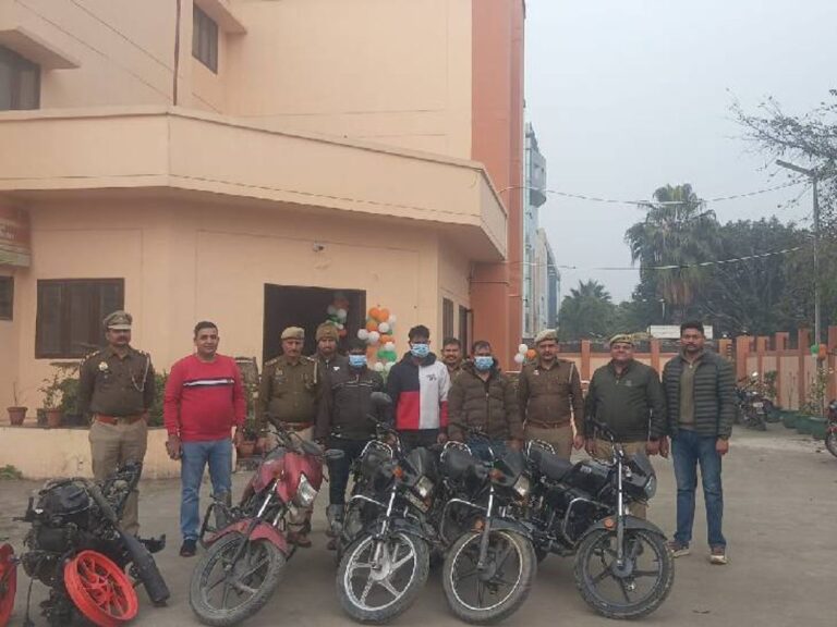Noida vehicle theft: 50 से ज्यादा वाहन चोरी करने वाला गिरोह गिरफ्तार, मास्टर की से खोलते थे लॉक और बदल देते थे चैचिस नंबर
