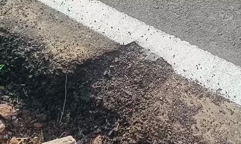 Faridabad road damage, Haryana road issue, poor construction road