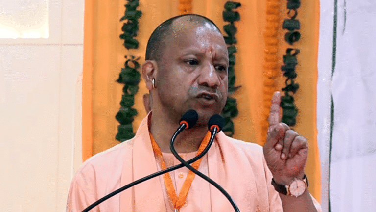 Uttar Pradesh : योगी सरकार की पुलिस ने नौ वर्षों में 289 दुर्दांत अपराधियों को मुठभेड़ में किया ढेर, 34,253 को गिरफ्तार किया