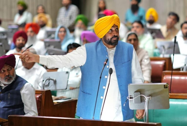 Punjab : मुख्यमंत्री भगवंत सिंह मान ने मजदूर दिवस के अवसर पर श्रम वर्ग को तोहफा दिया, न्यूनतम मजदूरी में 15 प्रतिशत बढ़ोतरी का एलान