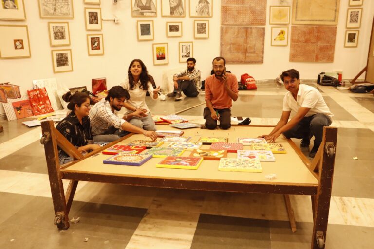 New Delhi : अभिव्यंजना में सजेगा सृजन का संसार, दो हजार से अधिक कलाकृतियों का होगा प्रदर्शन