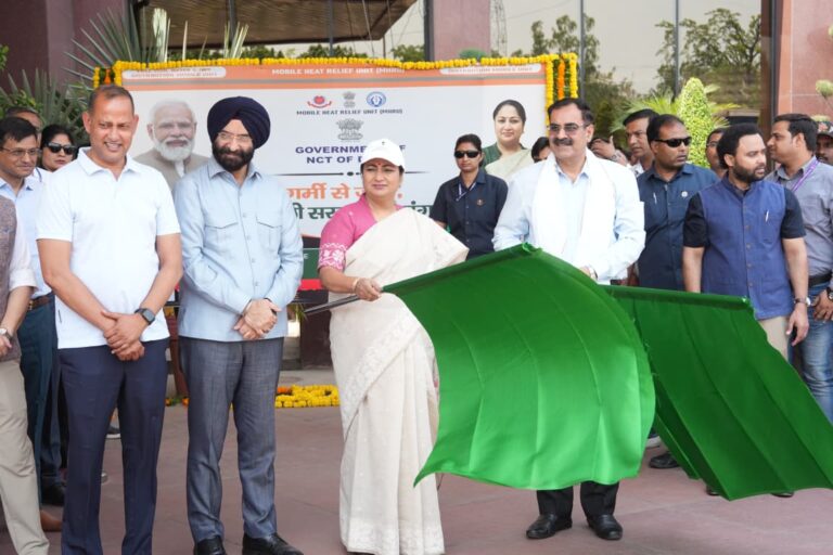 New Delhi : गर्मी से राहत के लिए दिल्ली में 13 मोबाइल हीट रिलीफ यूनिट्स रवाना