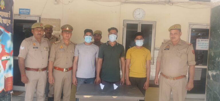 Uttar Pradesh : हापुड़ में हिस्ट्रीशीटर राशिद लंबू की चाकू मारकर हत्या का मामला, तीन आरोपी गिरफ्तार