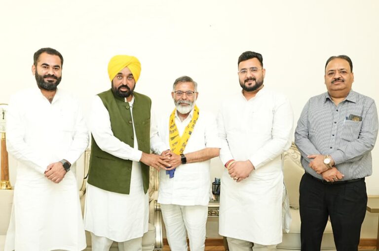 Punjab : भाजपा के वरिष्ठ नेता अनिल कुमार सेठी आम आदमी पार्टी में शामिल
