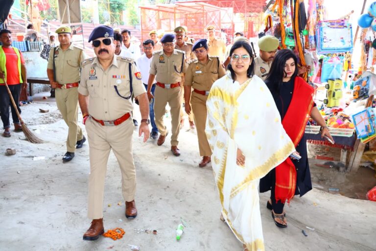 Uttar Pradesh : ज्येष्ठ गंगा दशहरा मेले पर हापुड़ पुलिस ने लागू किया डायवर्जन प्लान, 23 से 26 मई तक भारी वाहनों की आवाजाही पर रोक