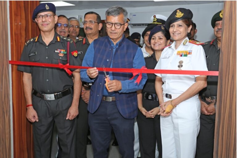 Army Hospital Delhi: सेना अस्पताल में शुरू हुई अत्याधुनिक रेडियोथेरेपी तकनीक, कैंसर मरीजों को मिलेगा बेहतर इलाज