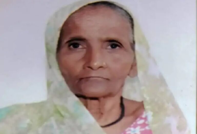 Uttar Pradesh : गाजियाबाद में घरेलू कलह में 80 वर्षीय पति ने पत्नी की कुल्हाड़ी से हत्या की, चौकी पहुंचकर बोला- पत्नी को काट आया हूं…