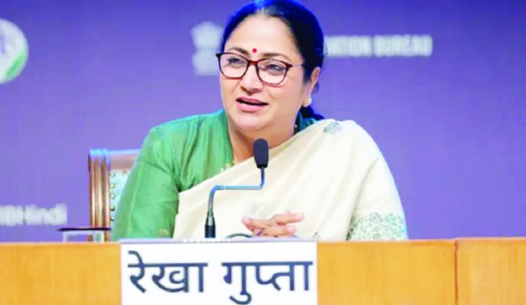 New Delhi : दिल्ली सरकार ने राशन कार्ड की आय सीमा बढ़ाकर 2.5 लाख रुपये की, स्मार्ट राशन वितरण प्रणाली होगी लागू