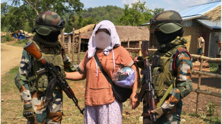 Manipur: मणिपुर में असम राइफल्स का बड़ा रेस्क्यू ऑपरेशन, अपहृत महिला को सकुशल बचाया गया