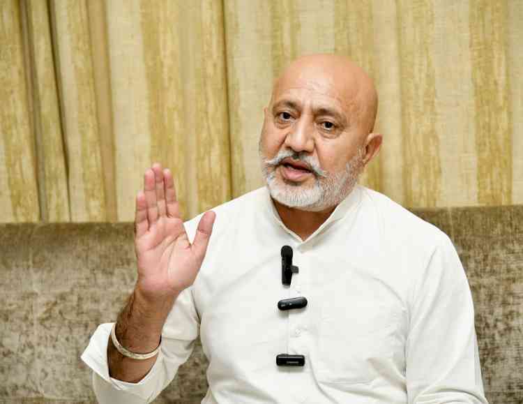 Punjab : मान सरकार ने पंजाब पुलिस को गैंगस्टरों पर शिकंजा कसने के लिए किया और मजबूत- बलतेज पन्नू