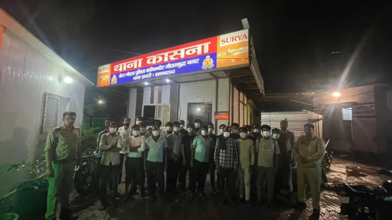 Greater Noida Liquor Crackdown: 15 दिन के अभियान में 17 तस्कर गिरफ्तार, 2387 लीटर अवैध शराब बरामद, 180 पर कार्रवाई