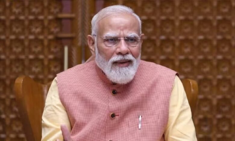 PM मोदी