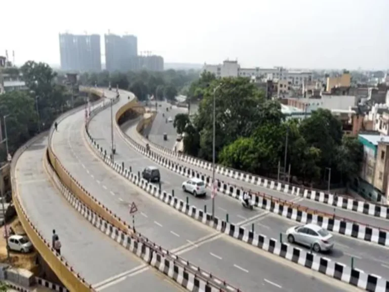130 Meter Road: तिलपता के पास बनेगा नया यू-टर्न, ग्रेटर नोएडा में 43 करोड़ के विकास कार्यों को मिली रफ्तार