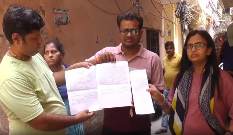 Delhi News, Preet Vihar, Mobile Snatching, Delhi Police,