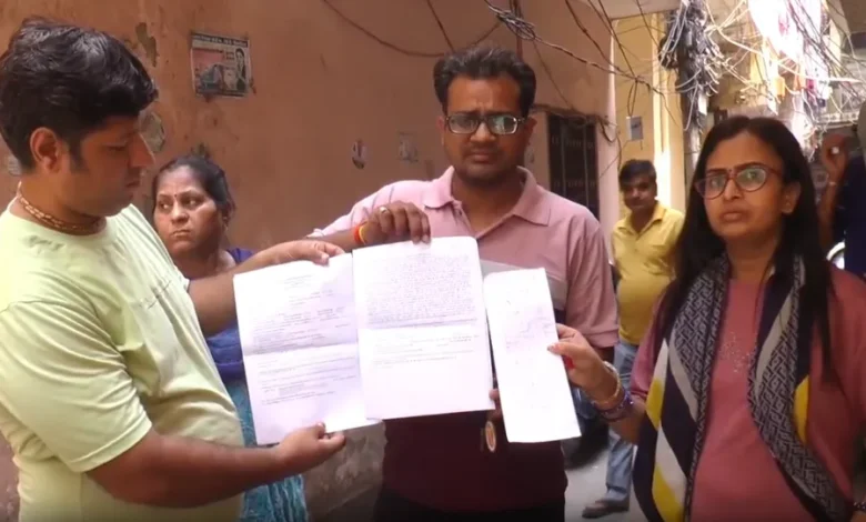 Delhi News, Preet Vihar, Mobile Snatching, Delhi Police,