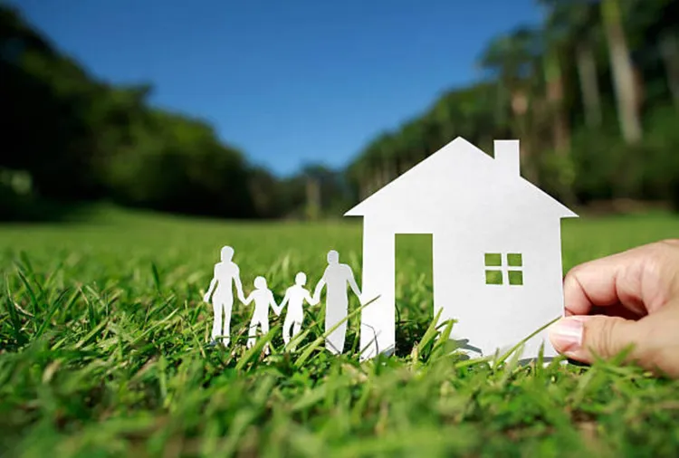 Noida Property Rates Hike: नोएडा में जमीन खरीदना हुआ महंगा, आवासीय और औद्योगिक भूखंडों के दाम 11% बढ़े