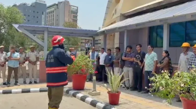 Delhi Fire Mock Drill, Vivek Vihar News, Guru Gobind Singh University